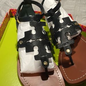 Brand NEW, worn 3 times, Tory Burch Weston Flat Thong